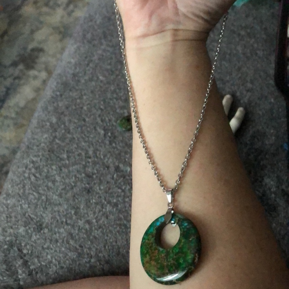 🌻 3 for 20 Silver necklace and green stone